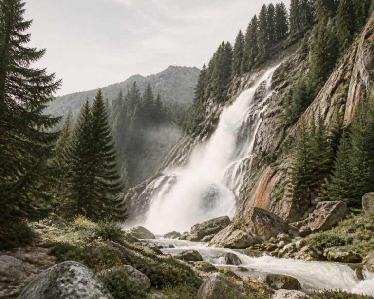 À la découverte des cascades les plus spectaculaires de Savoie